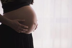 Материнский стресс во время беременности может повлиять на развитие мозга ребенка